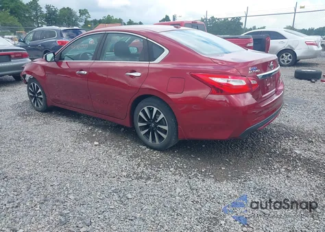 2017 Nissan Altima 2.5 Sv z USA, uszkodzony, nr VIN 1N4AL3AP8HC496206